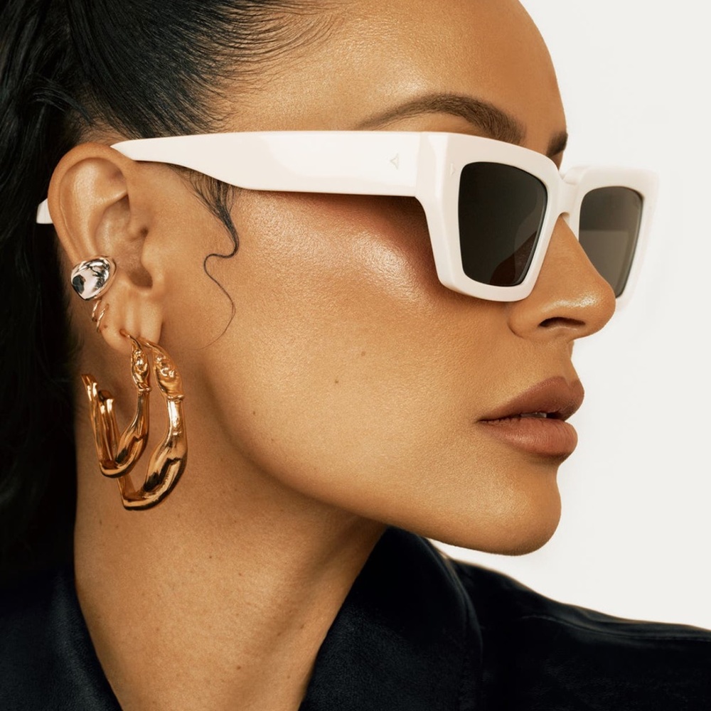 DEZI switch white Sunglasses